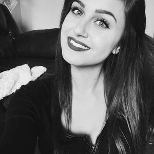 Meet your Posher, Kasey